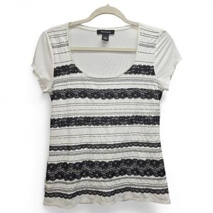 White House Black Market Lace Embroidered Top Size Small Black White Elegant